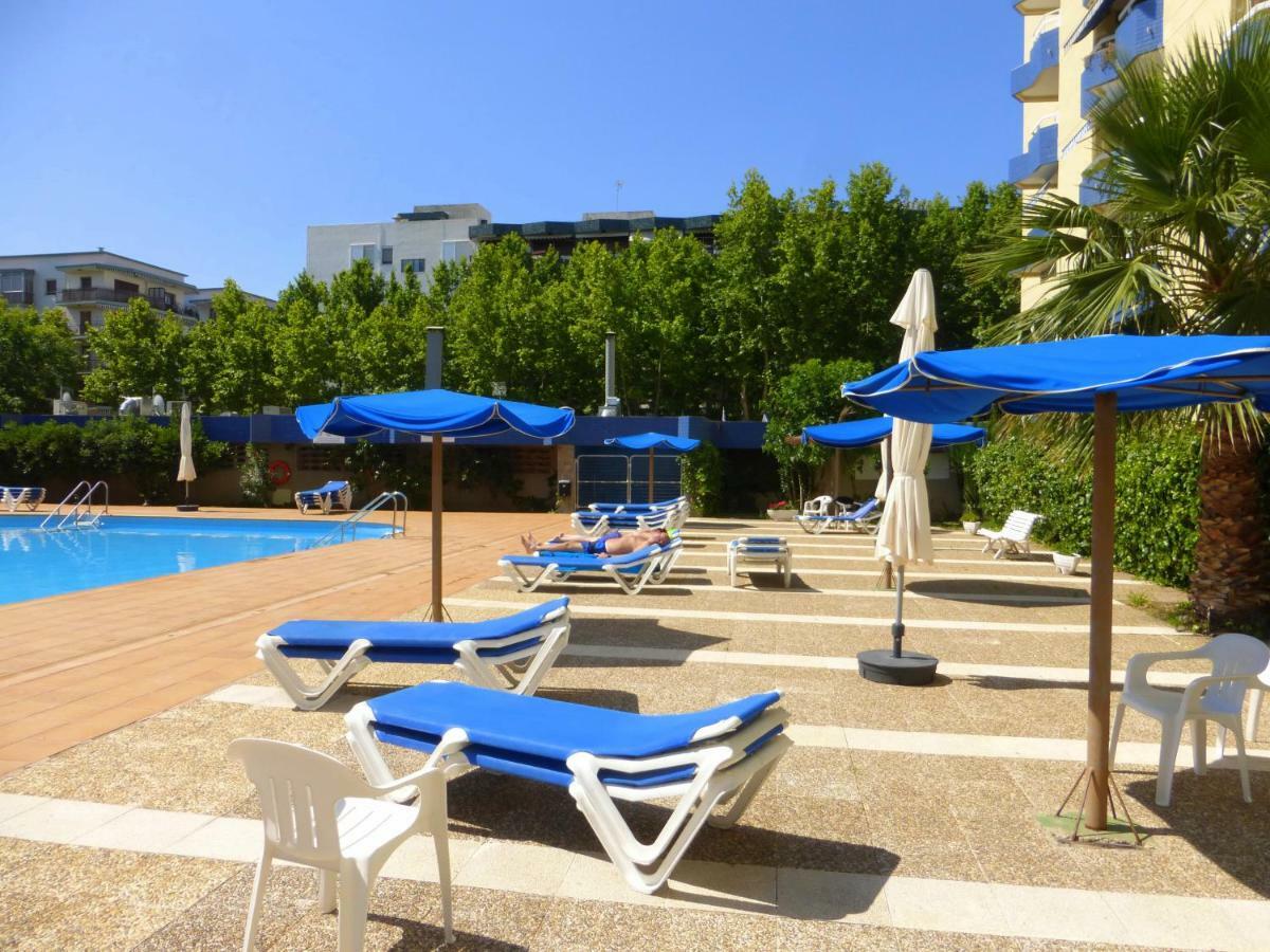 Rentalmar Alboran Family Plus Salou Ngoại thất bức ảnh